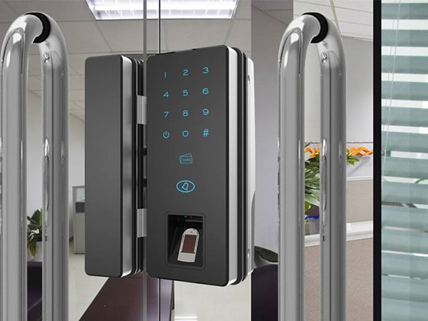 黄龙24小时上门开锁公司