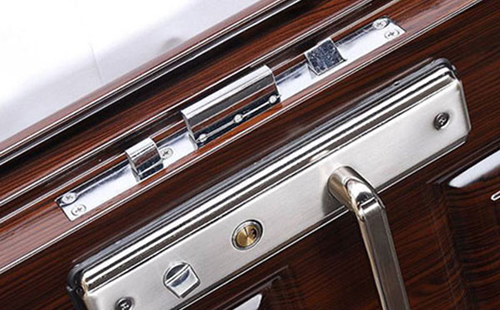 黄龙24小时上门开锁公司