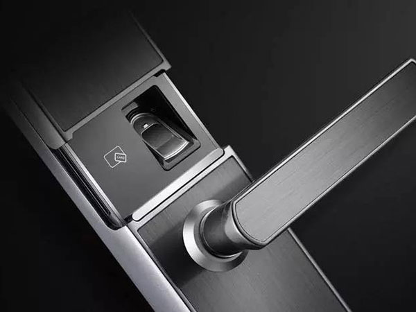 黄龙24小时上门开锁公司